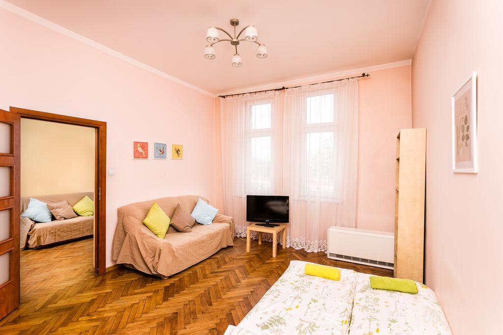 Live Like Locals: Market Square X Jewish District Cracovia Esterno foto