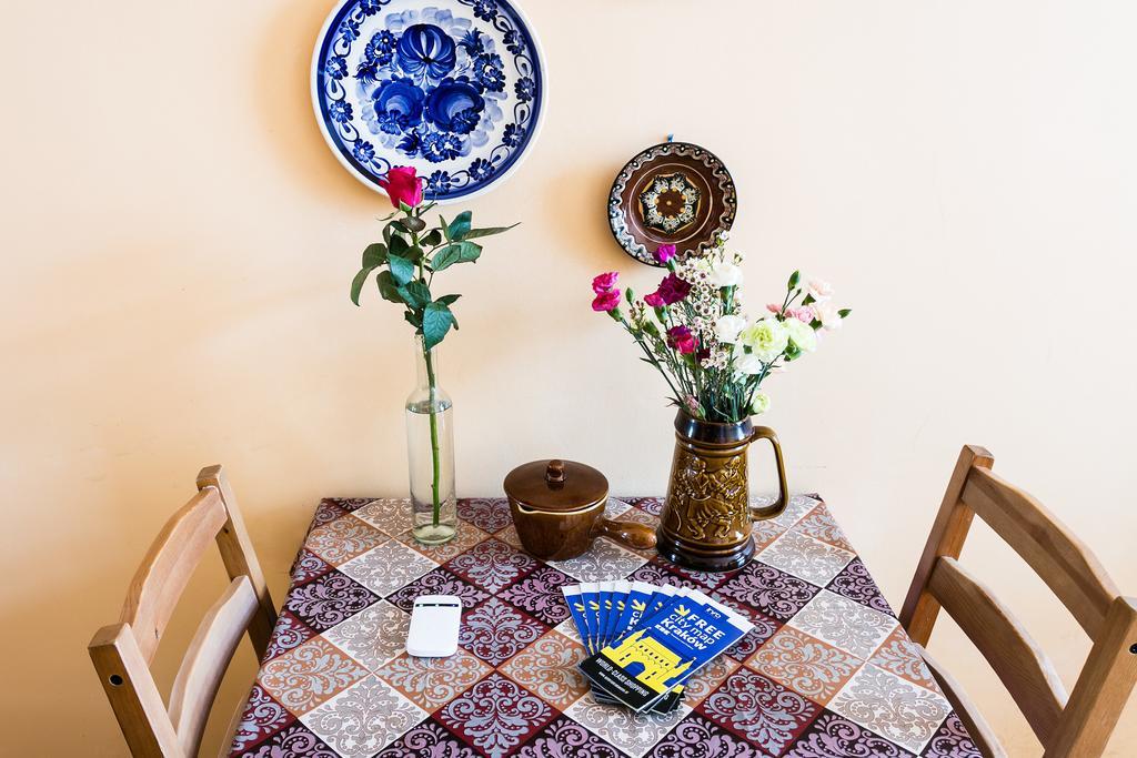 Live Like Locals: Market Square X Jewish District Cracovia Esterno foto